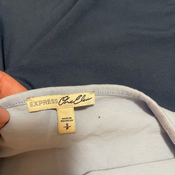 Express Halter Too - Picture 2 of 2